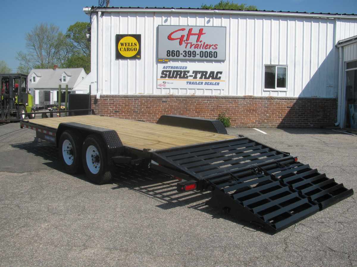 17_SURE_TRAC_FULL_RAMP_EQUIP_TRAILER_17_3_REAR.jpg